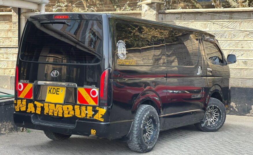 2012 Toyota Hiace