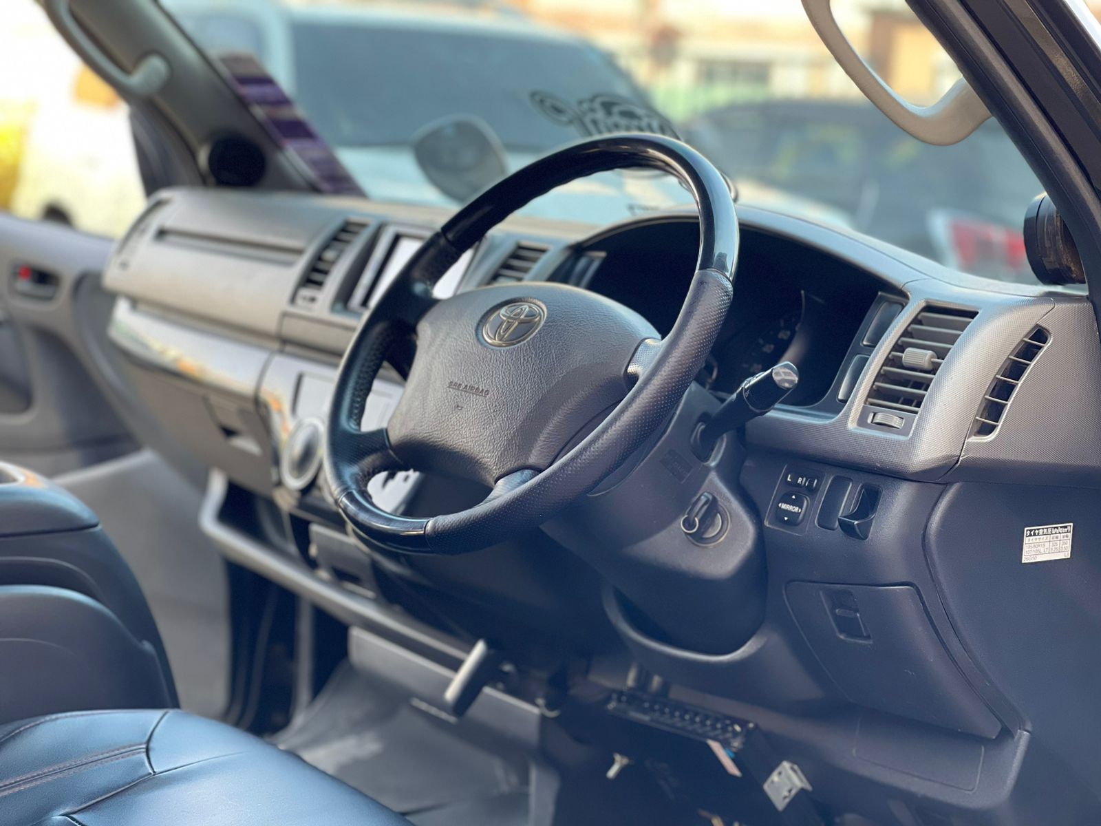 2012 Toyota Hiace
