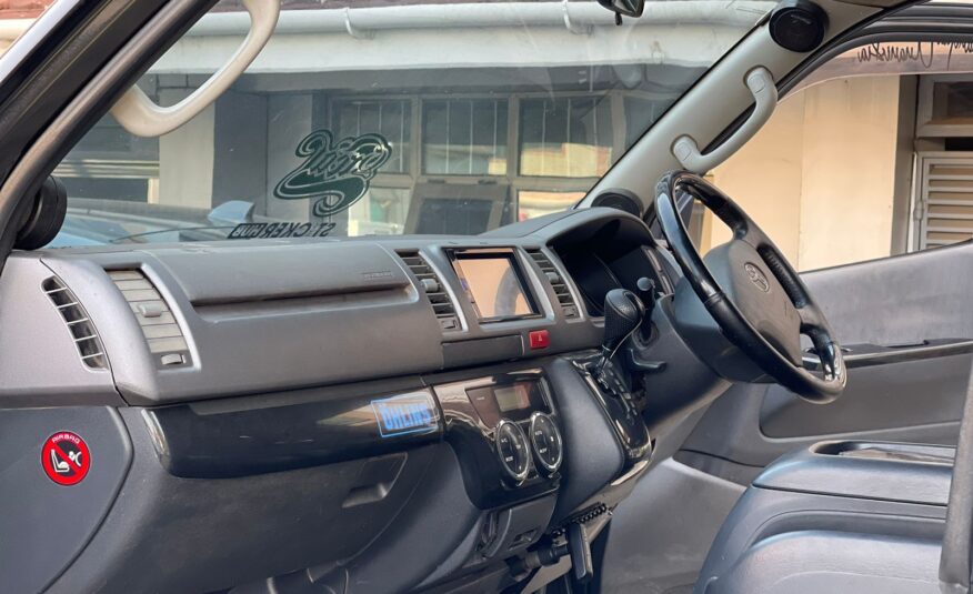 2012 Toyota Hiace