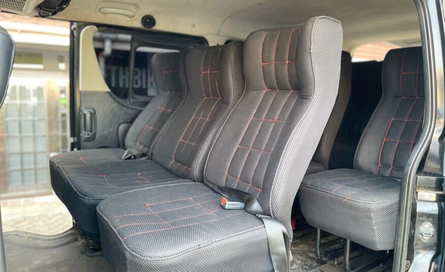 2012 Toyota Hiace