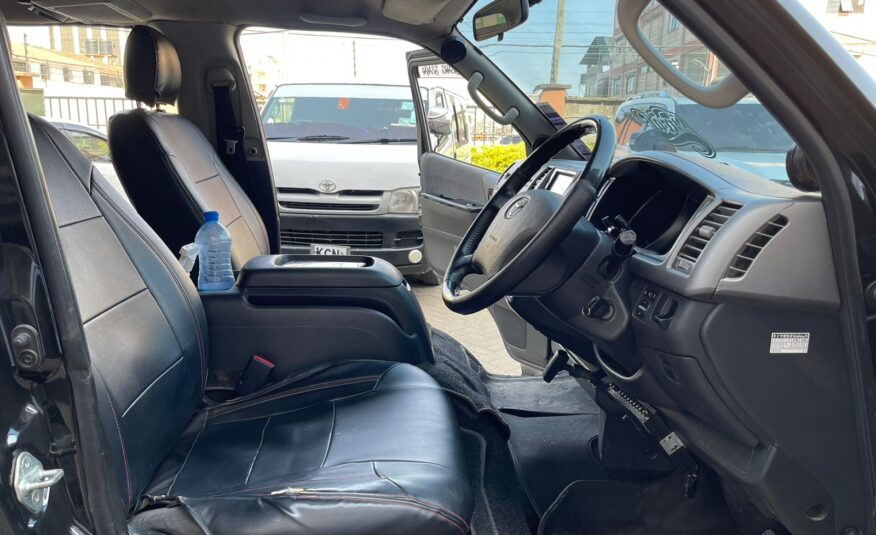 2012 Toyota Hiace