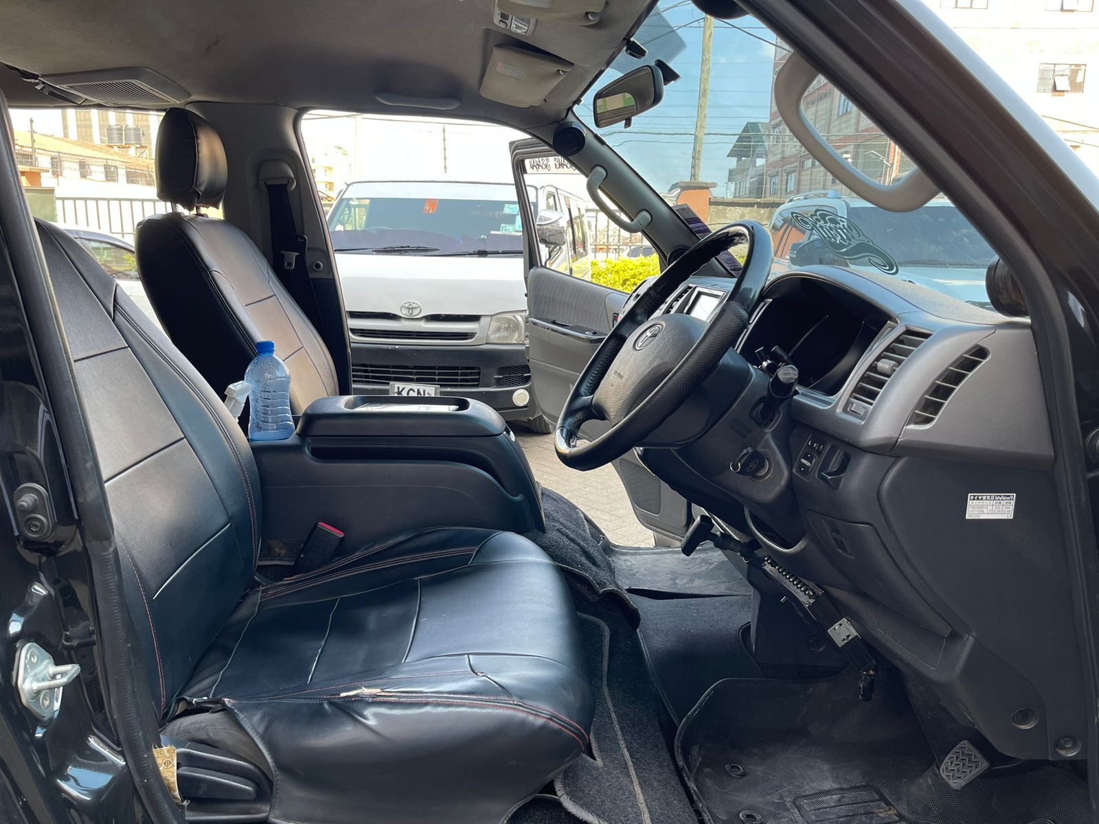 2012 Toyota Hiace