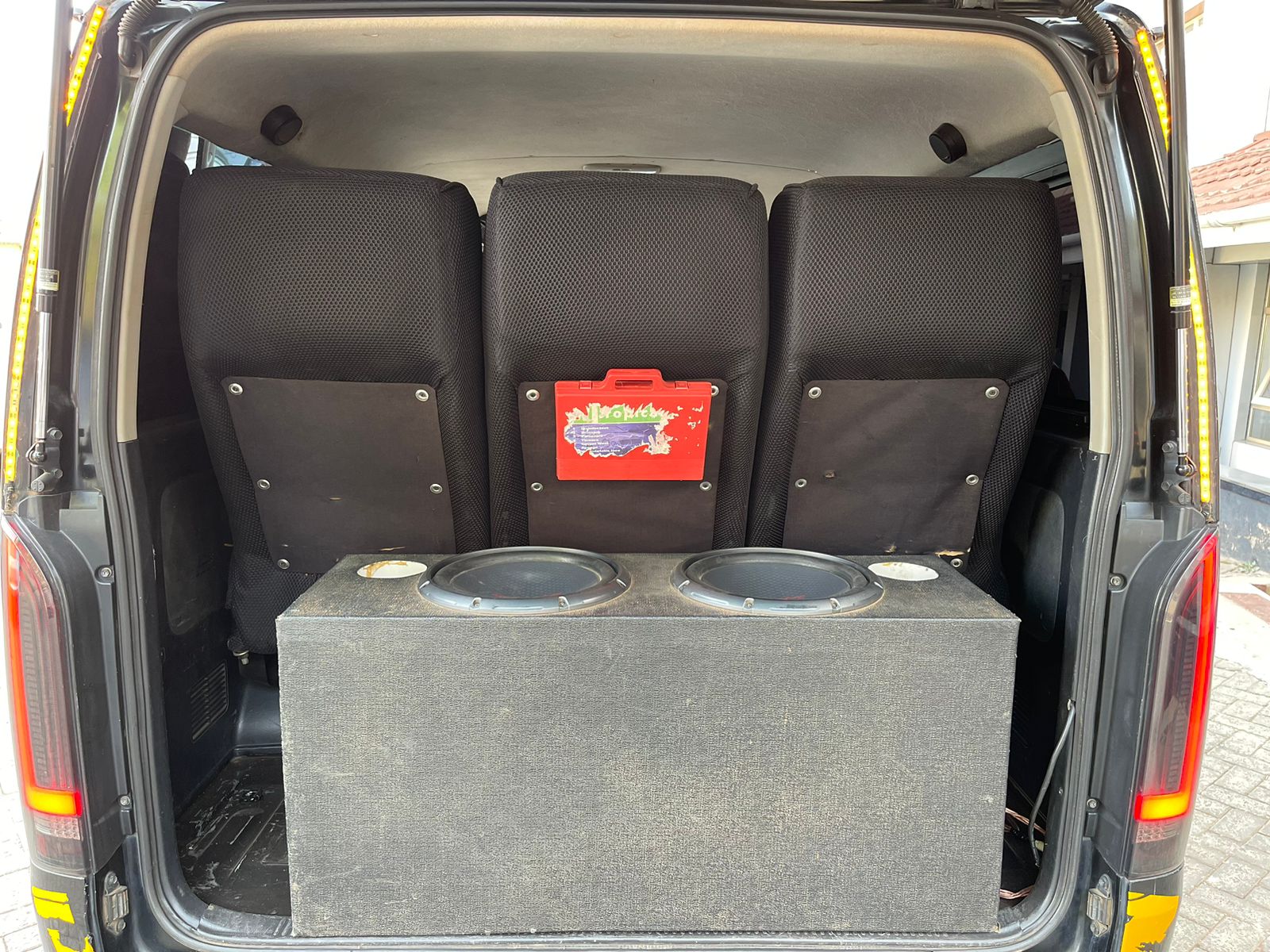2012 Toyota Hiace