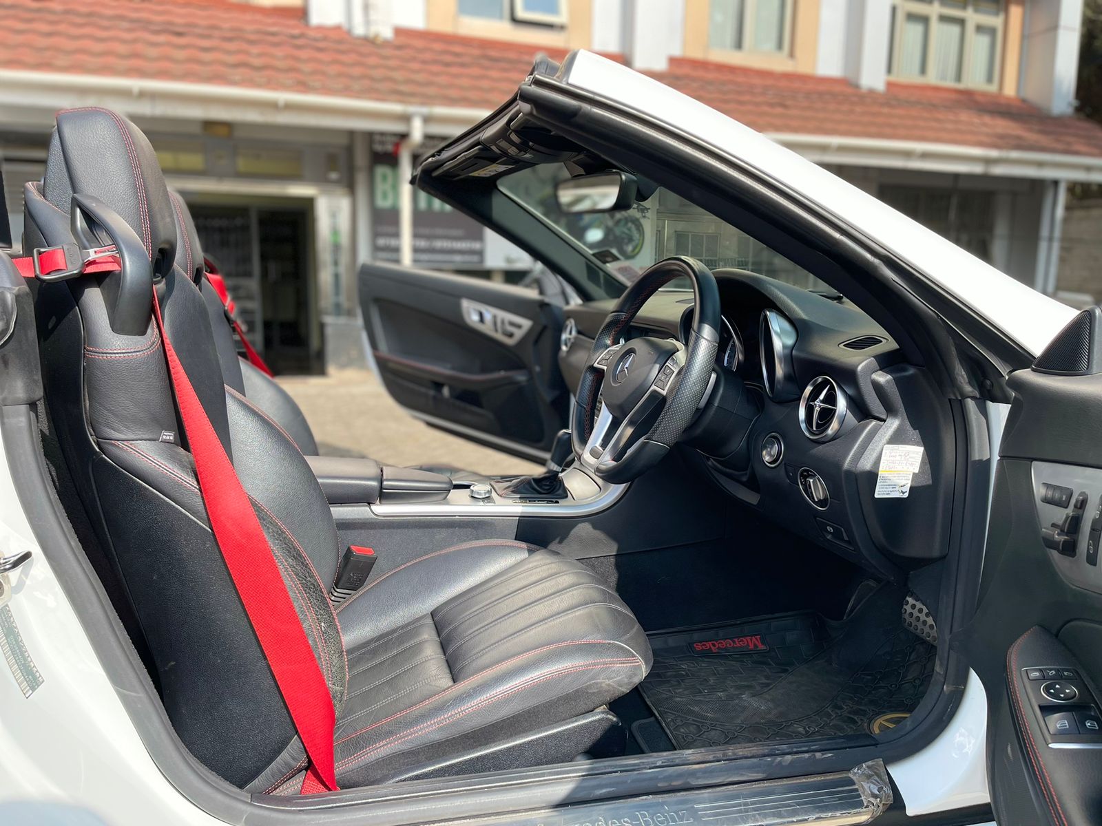 2014 Mercedes Benz SLK 200 AMG Sport 2dr