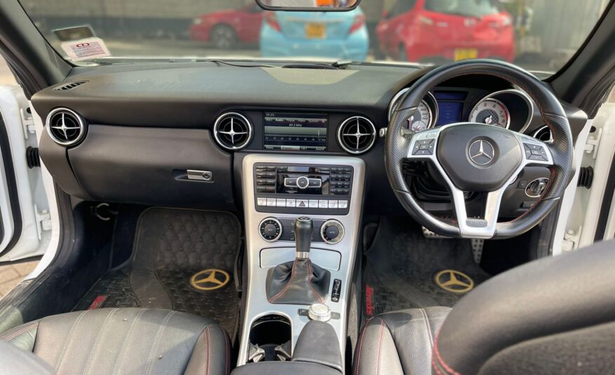 2014 Mercedes Benz SLK 200 AMG Sport 2dr