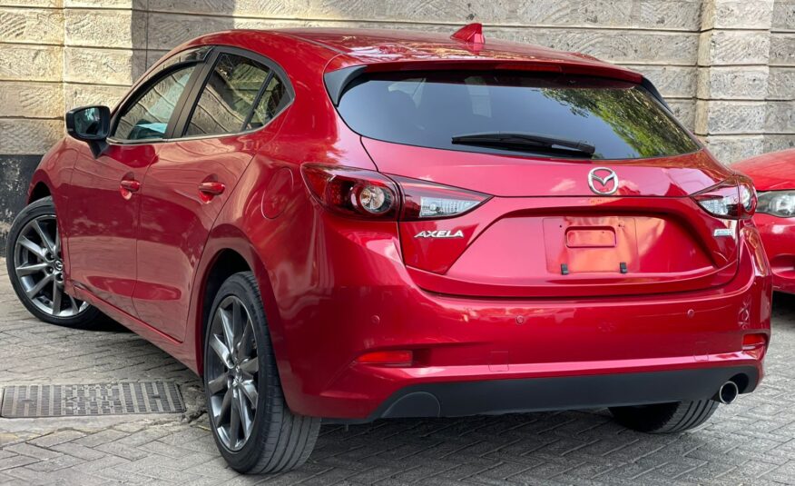 2016 Mazda Axela