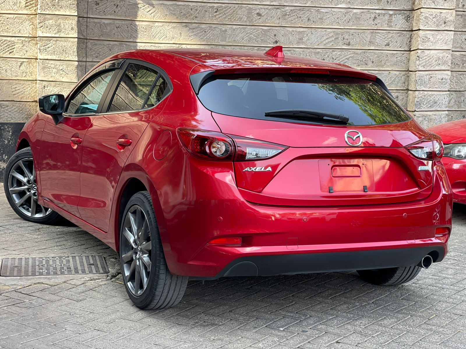 2016 Mazda Axela