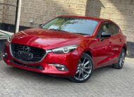 2016 Mazda Axela