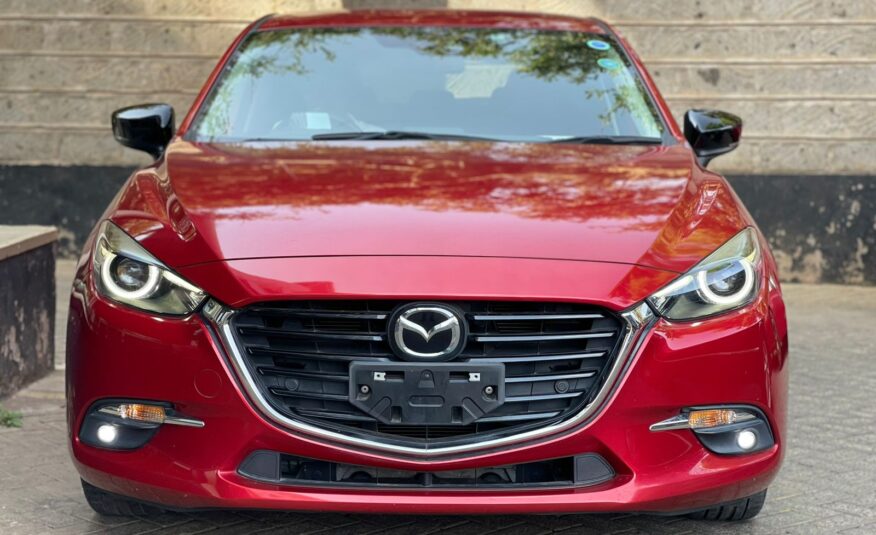 2016 Mazda Axela