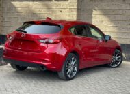 2016 Mazda Axela