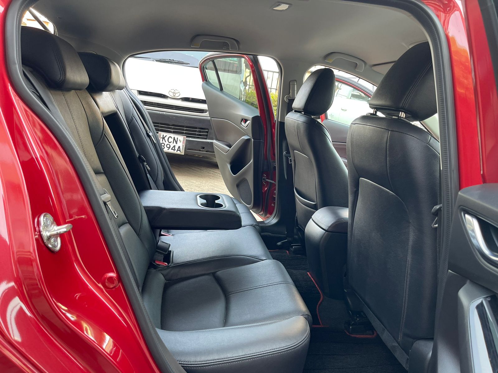 2016 Mazda Axela