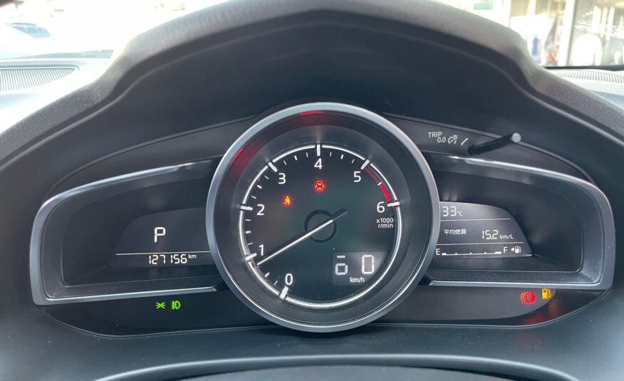 2016 Mazda Axela