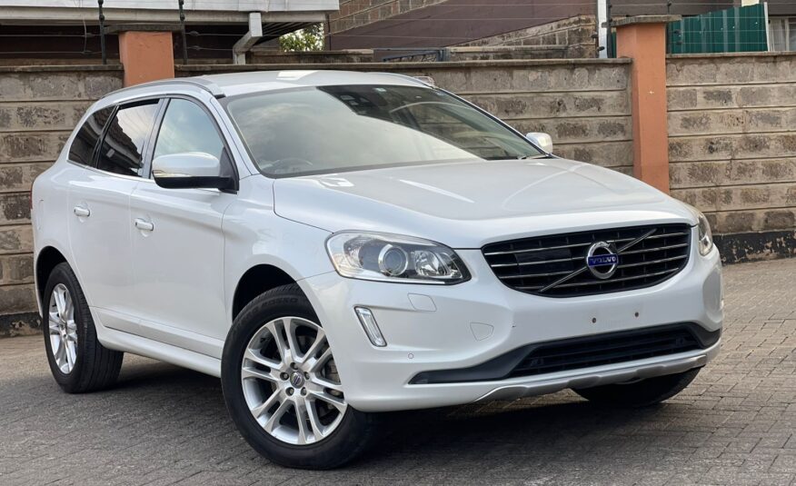 2015 Volvo XC60 T5