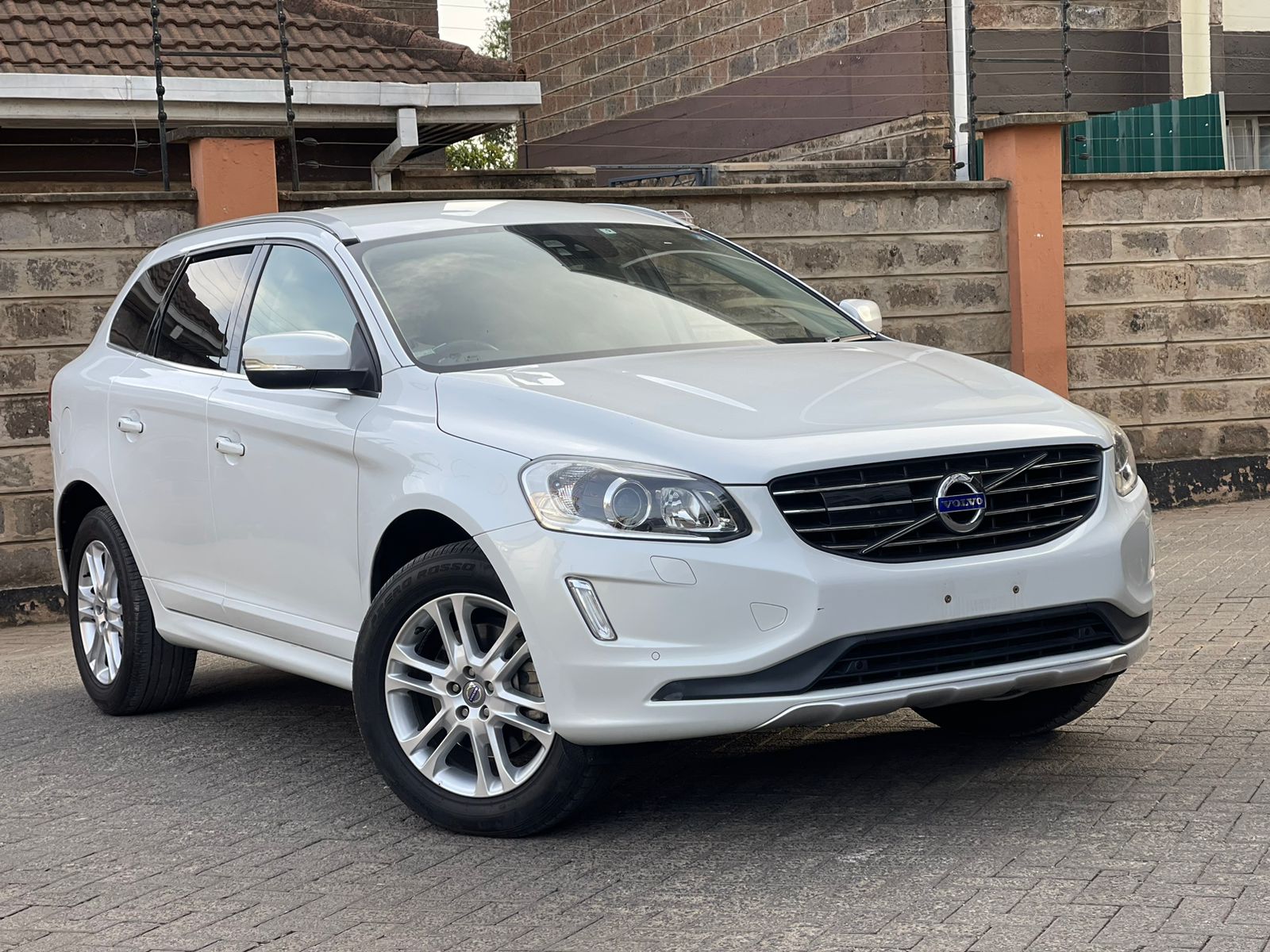 2015 Volvo XC60 T5