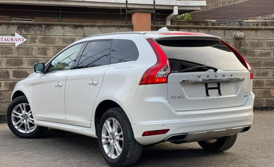2015 Volvo XC60 T5