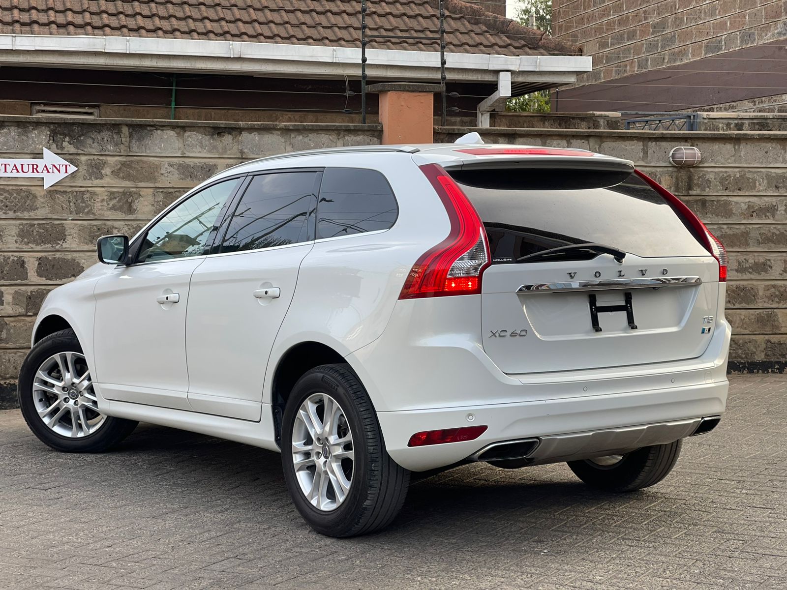 2015 Volvo XC60 T5