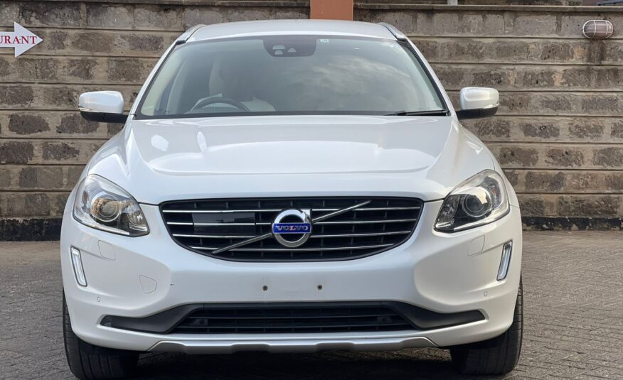 2015 Volvo XC60 T5