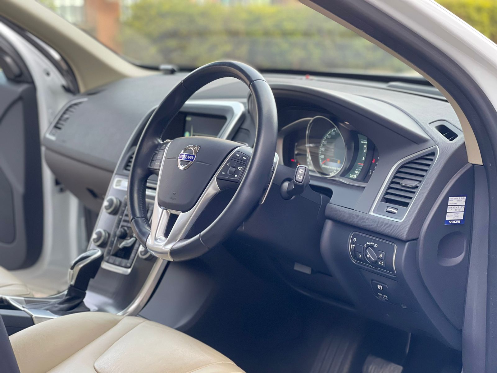 2015 Volvo XC60 T5