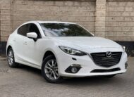 2014 Mazda Axela