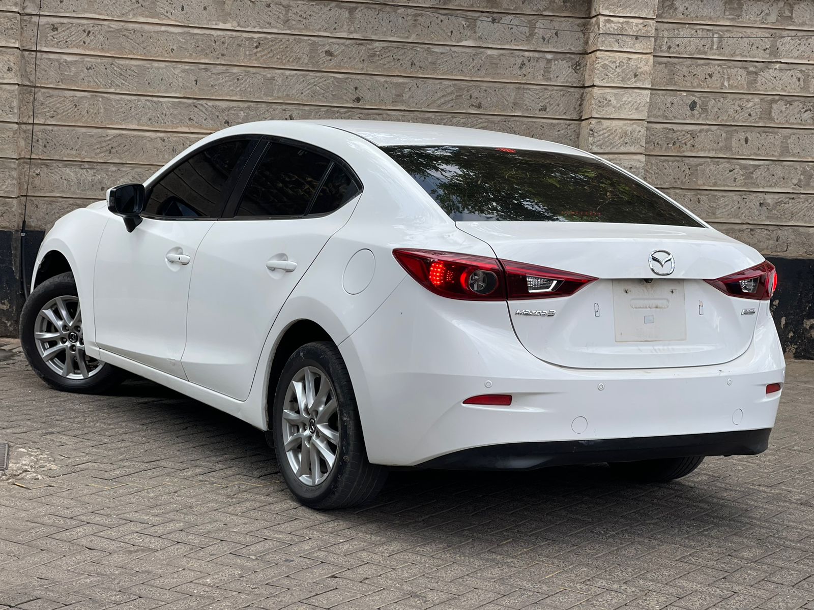 2014 Mazda Axela