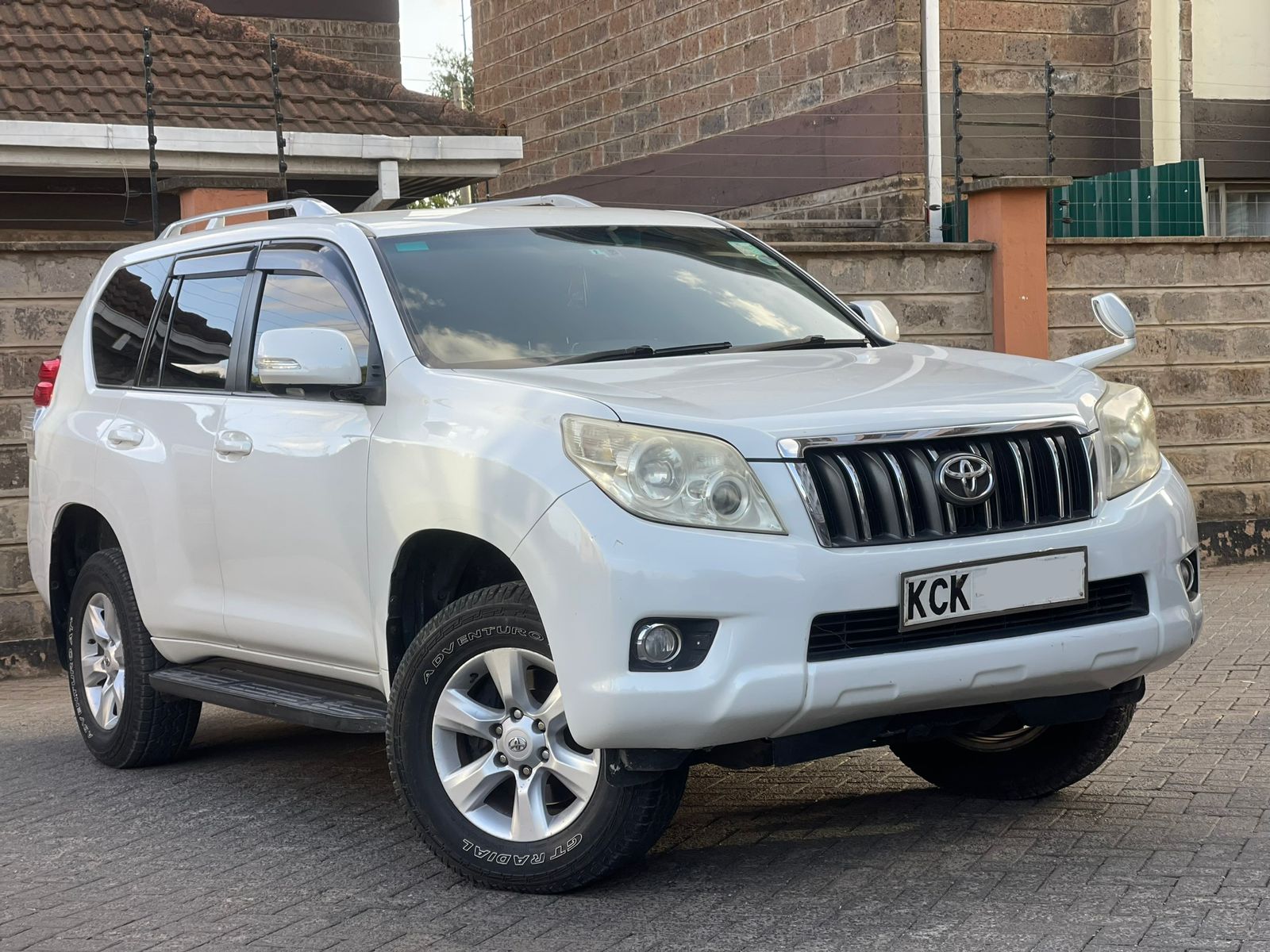 2012 Toyota Landcruiser Prado TX J120