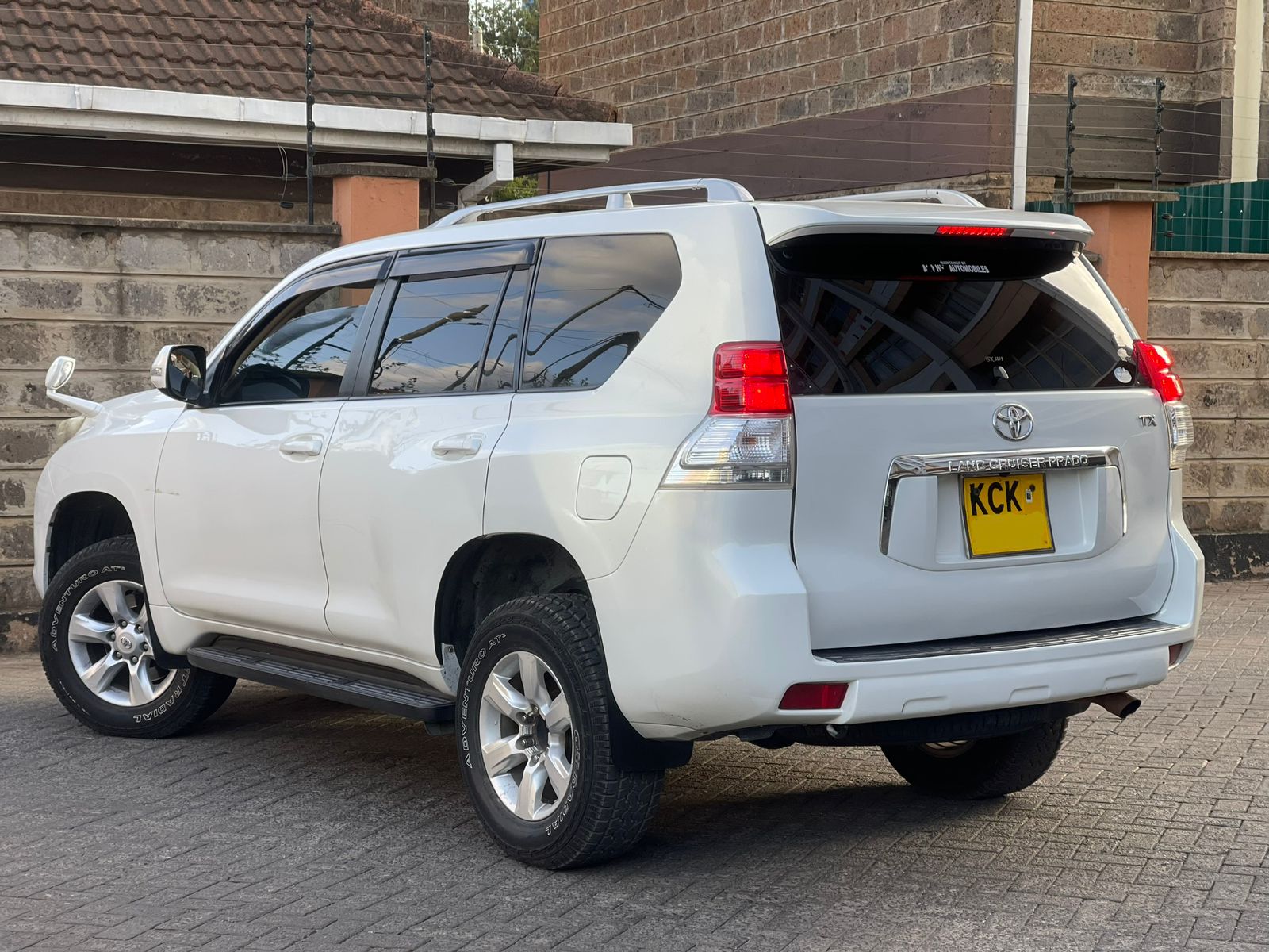 2012 Toyota Landcruiser Prado TX J120