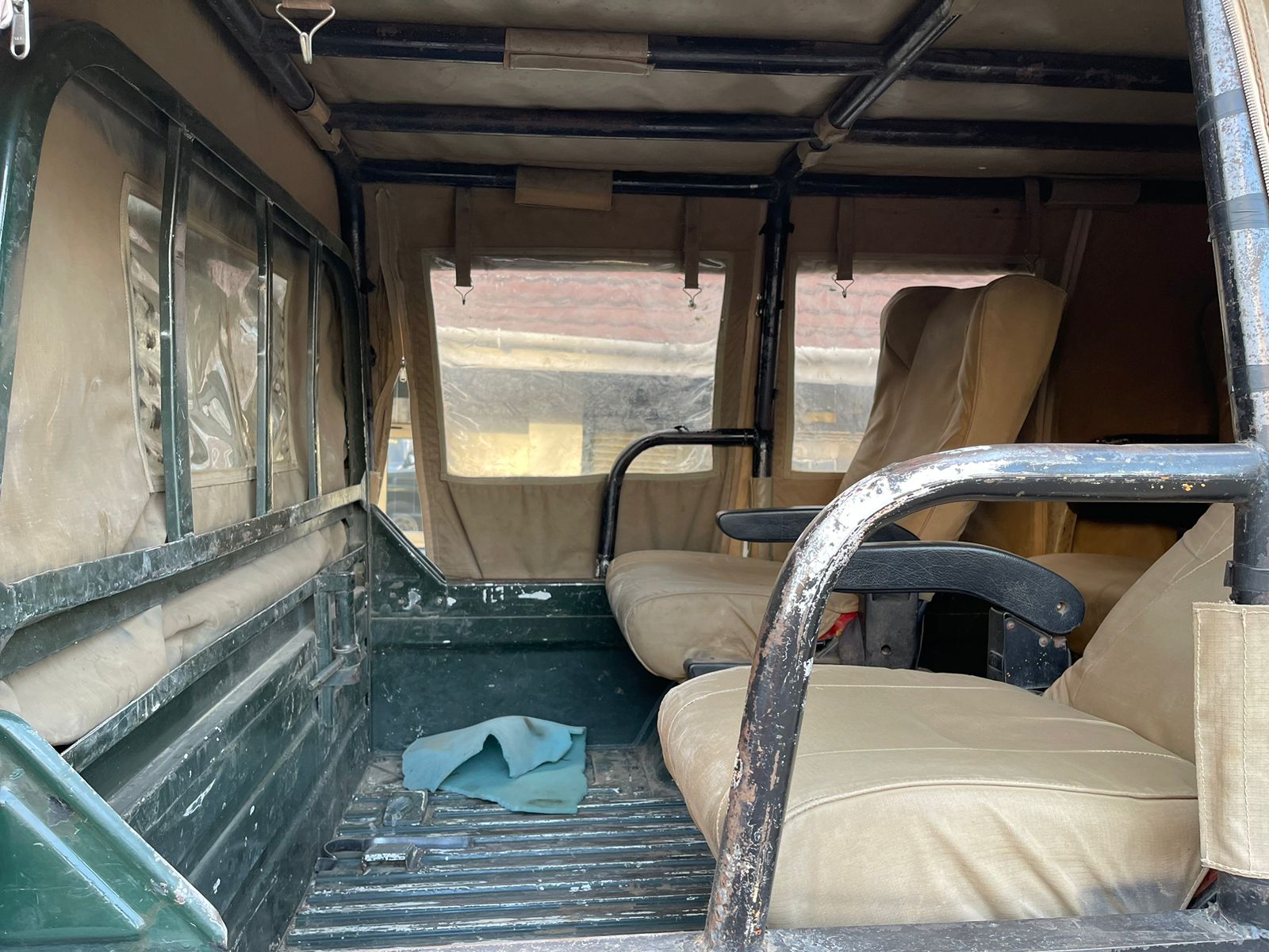 2002 TOYOTA LANDCRUISER