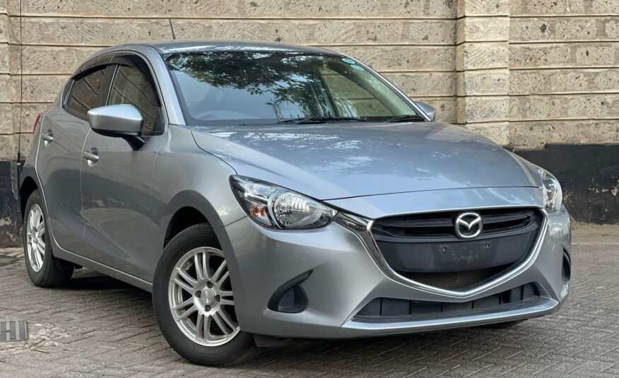 2015 Mazda Demio Newshape Grey