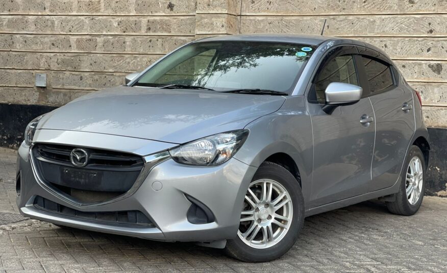 2015 Mazda Demio Newshape Grey