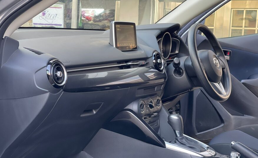 2015 Mazda Demio Newshape Grey