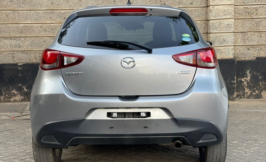 2015 Mazda Demio Newshape Grey