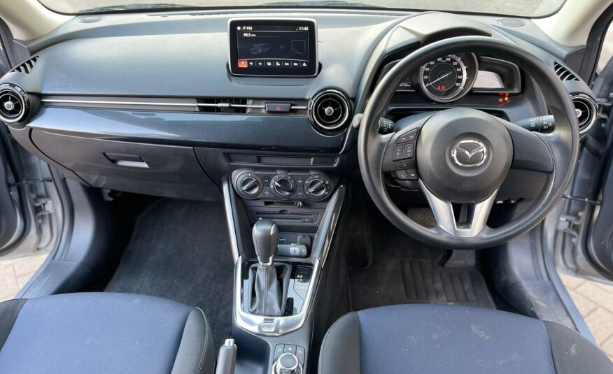 2015 Mazda Demio Newshape Grey