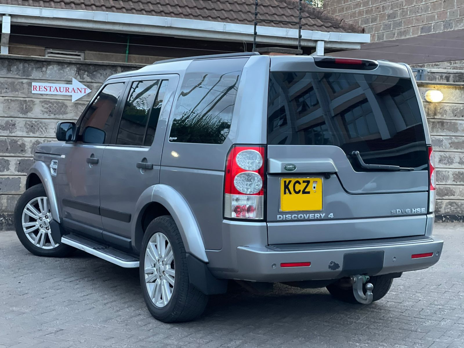 2013 Landrover Discovery 4