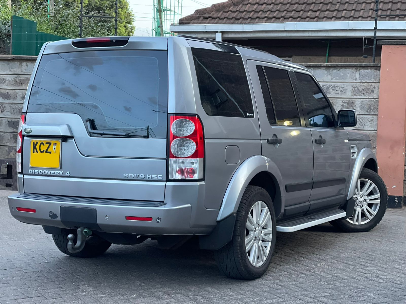 2013 Landrover Discovery 4