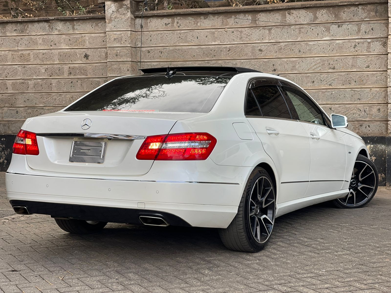 2012 Mercedes-Benz E350