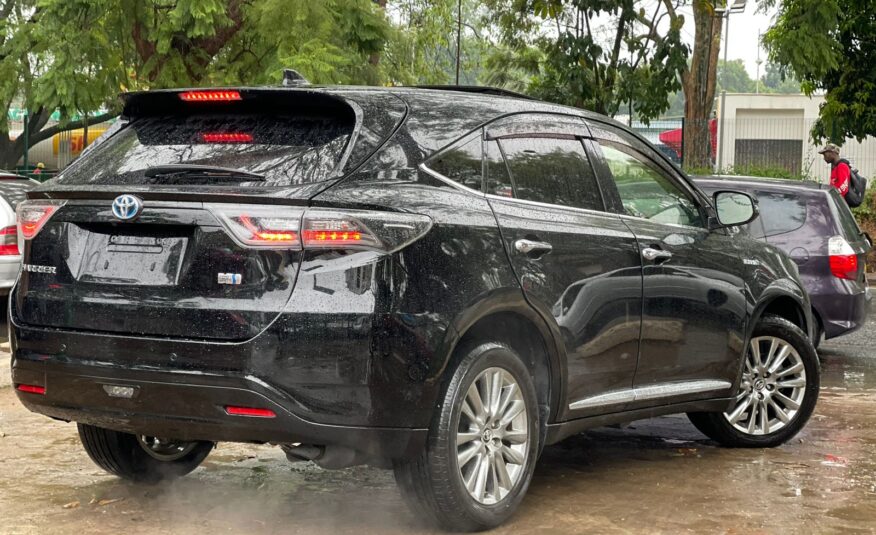 2016 Toyota Harrier Hybrid