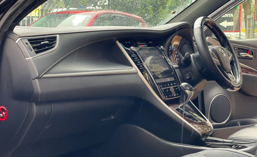 2016 Toyota Harrier Hybrid
