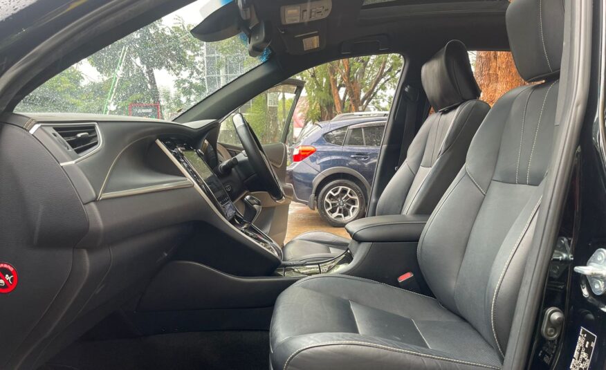 2016 Toyota Harrier Hybrid