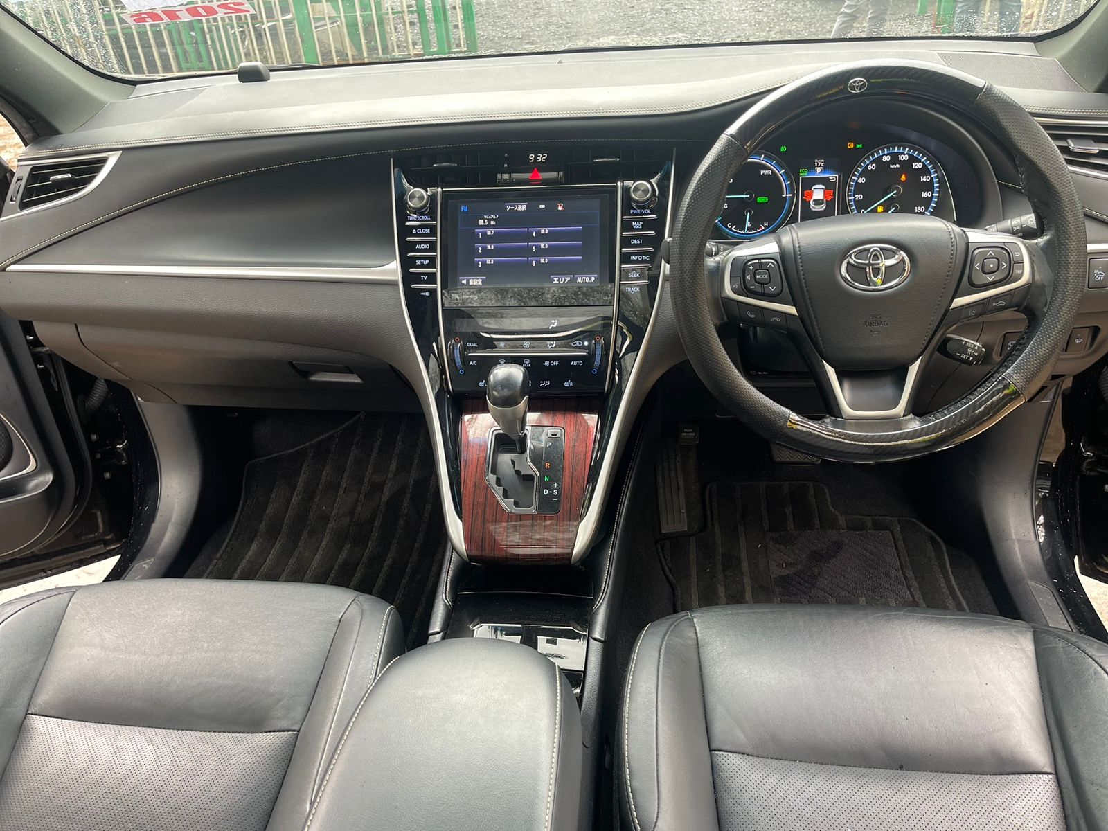 2016 Toyota Harrier Hybrid