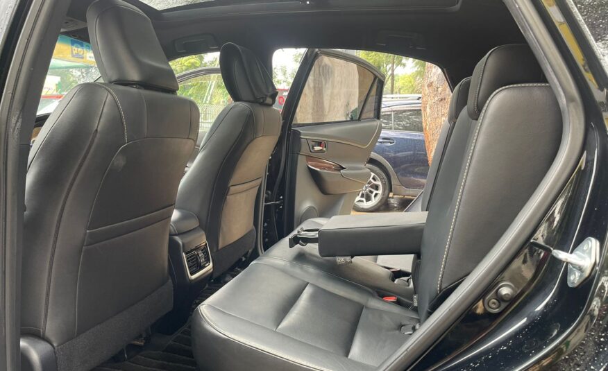 2016 Toyota Harrier Hybrid