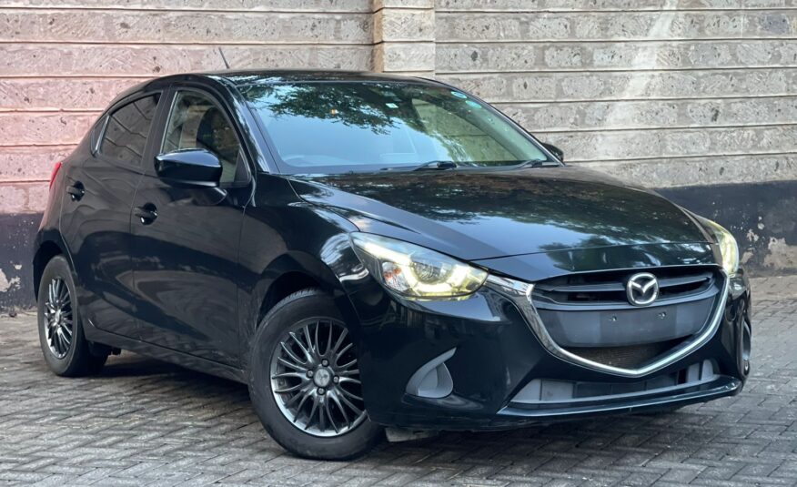 2015 Mazda Demio Newshape