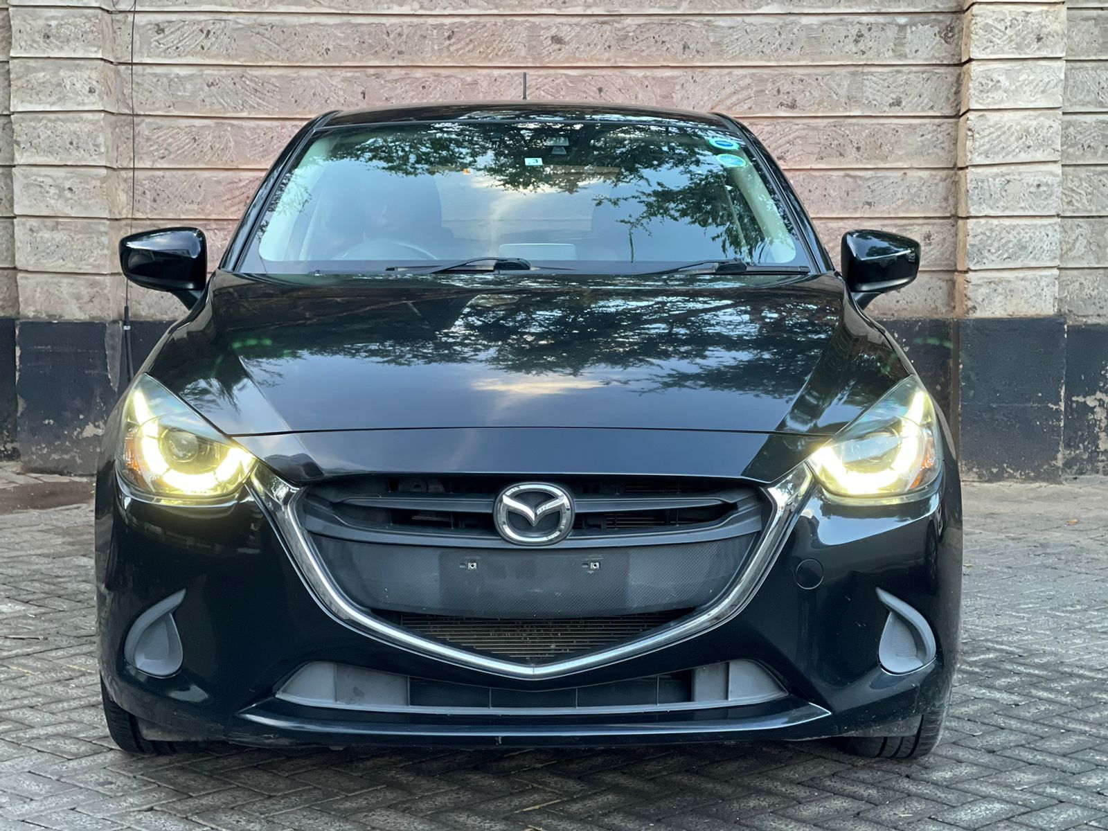 2015 Mazda Demio Newshape
