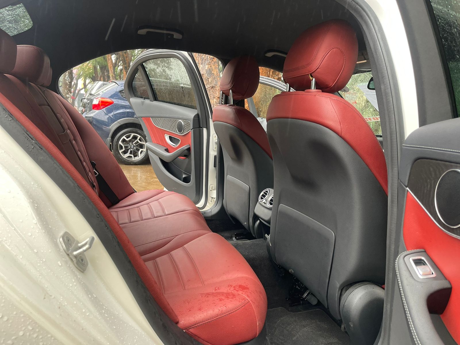 2015 Mercedes-Benz C200