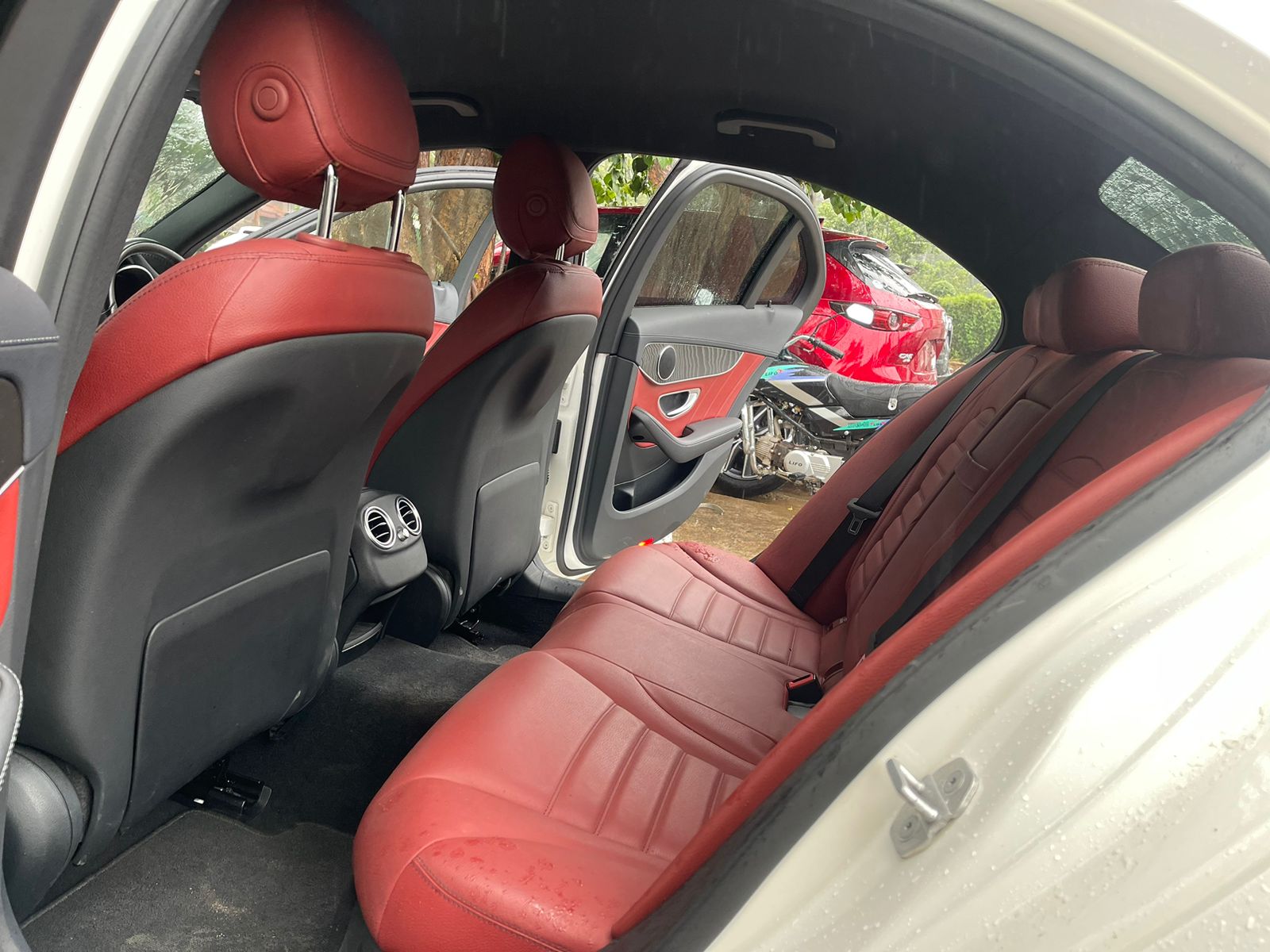 2015 Mercedes-Benz C200