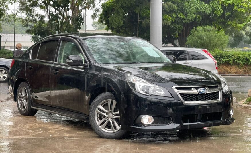 2015 Subaru Legacy B4 Black