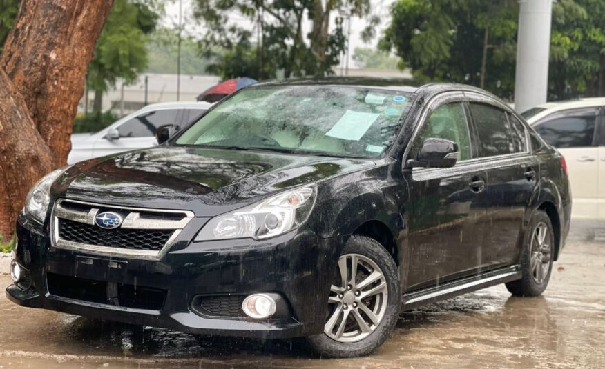 2015 Subaru Legacy B4 Black