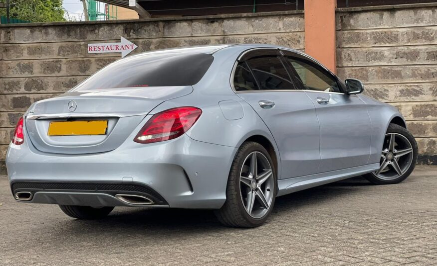 2014 Mercedes-Benz C180