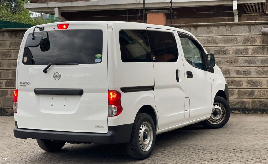 2015 Nissan NV200