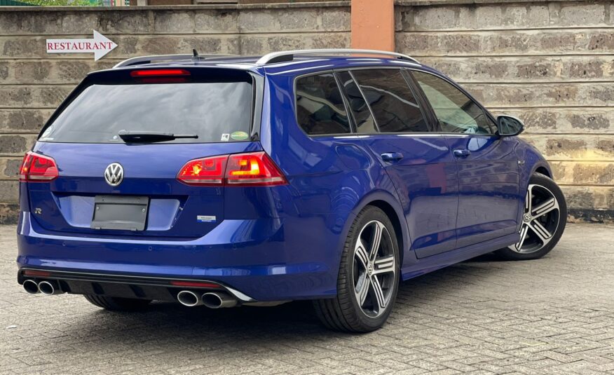 2015 Volkswagen Golf R Variant