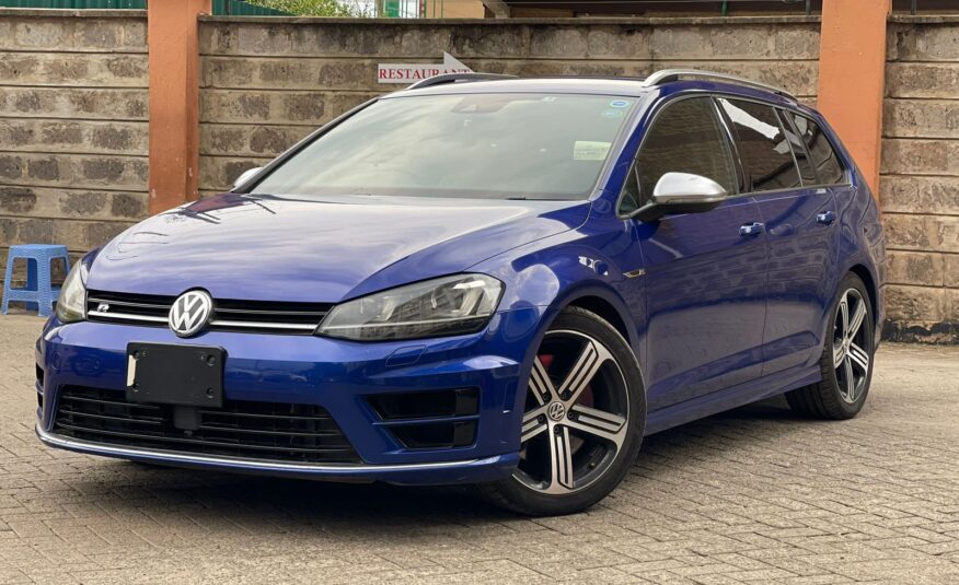 2015 Volkswagen Golf R Variant